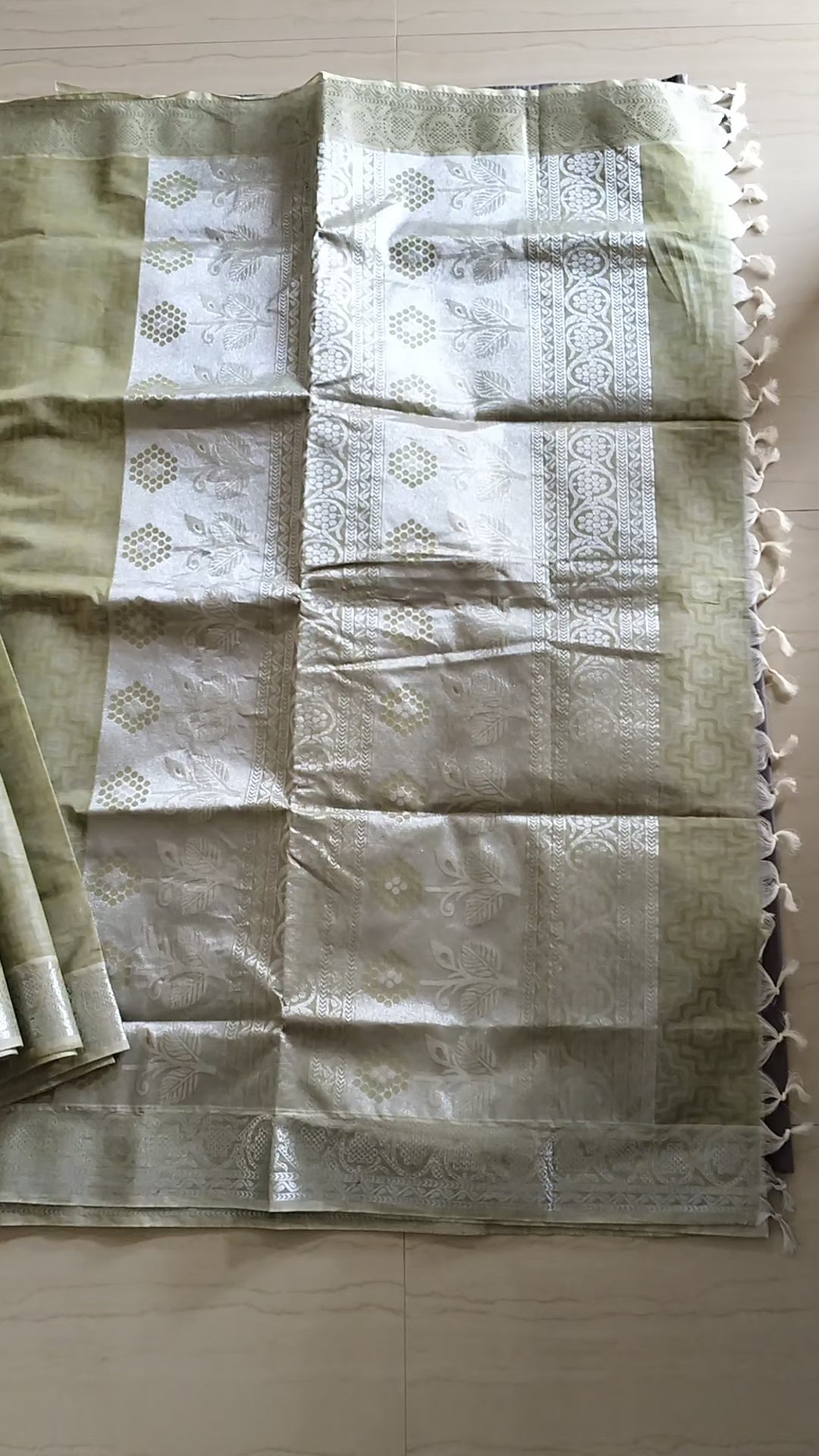 Fresh Olive colour cotton saree with silver border and silver pallu