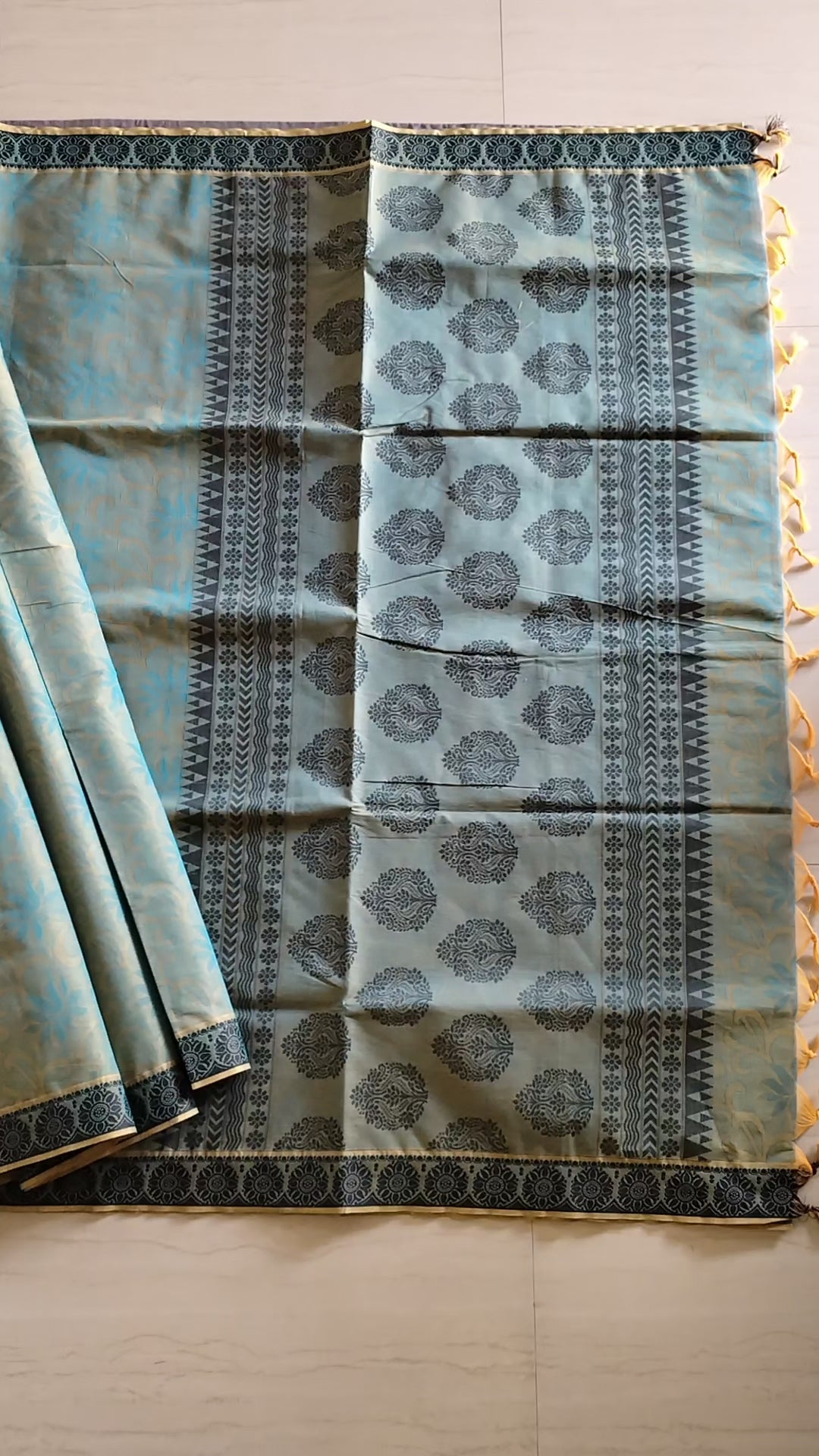 Green embossed cotton saree