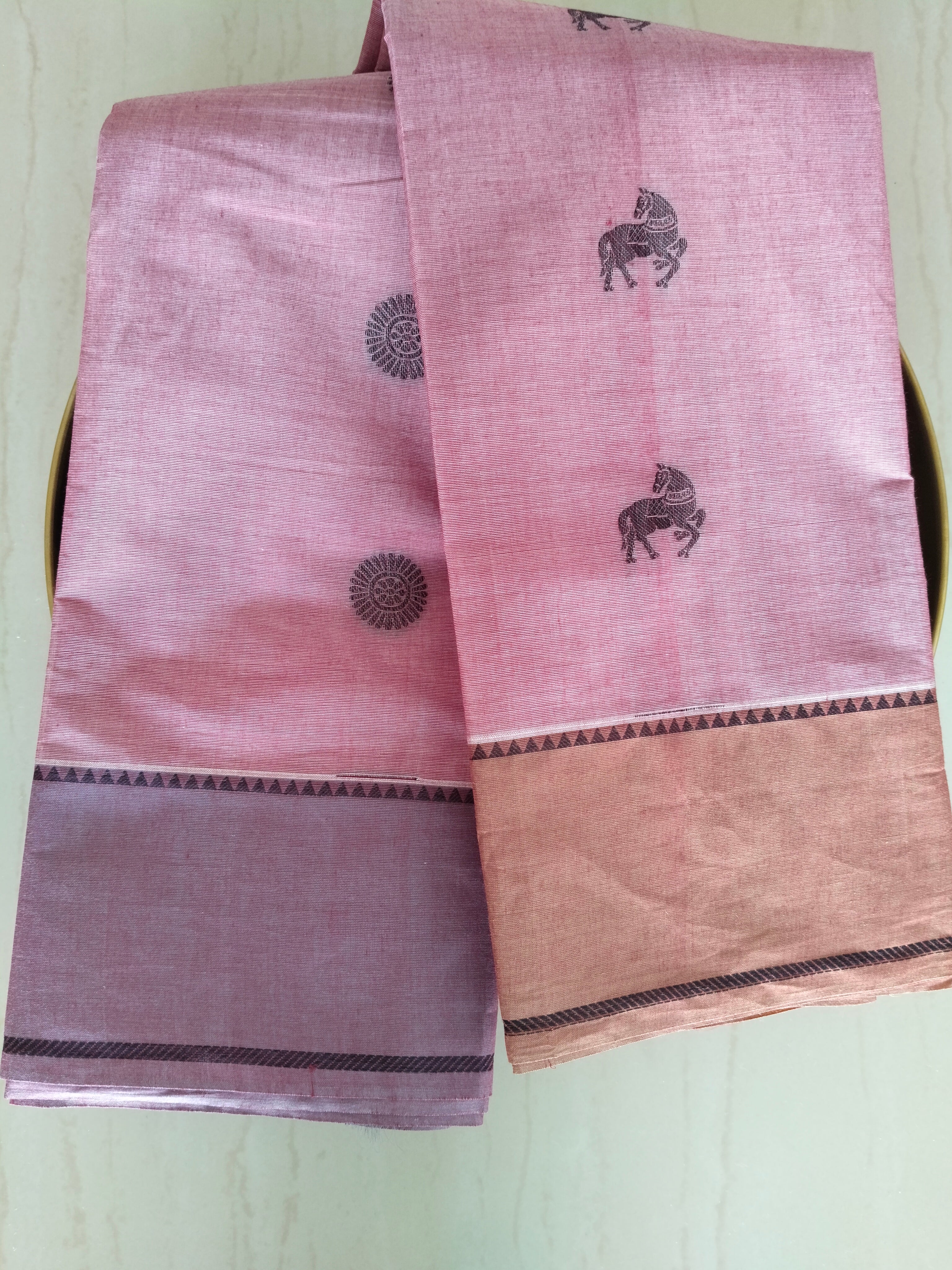 Pink cotton saree with horse & rudhrasham butta and ganga jamuna border