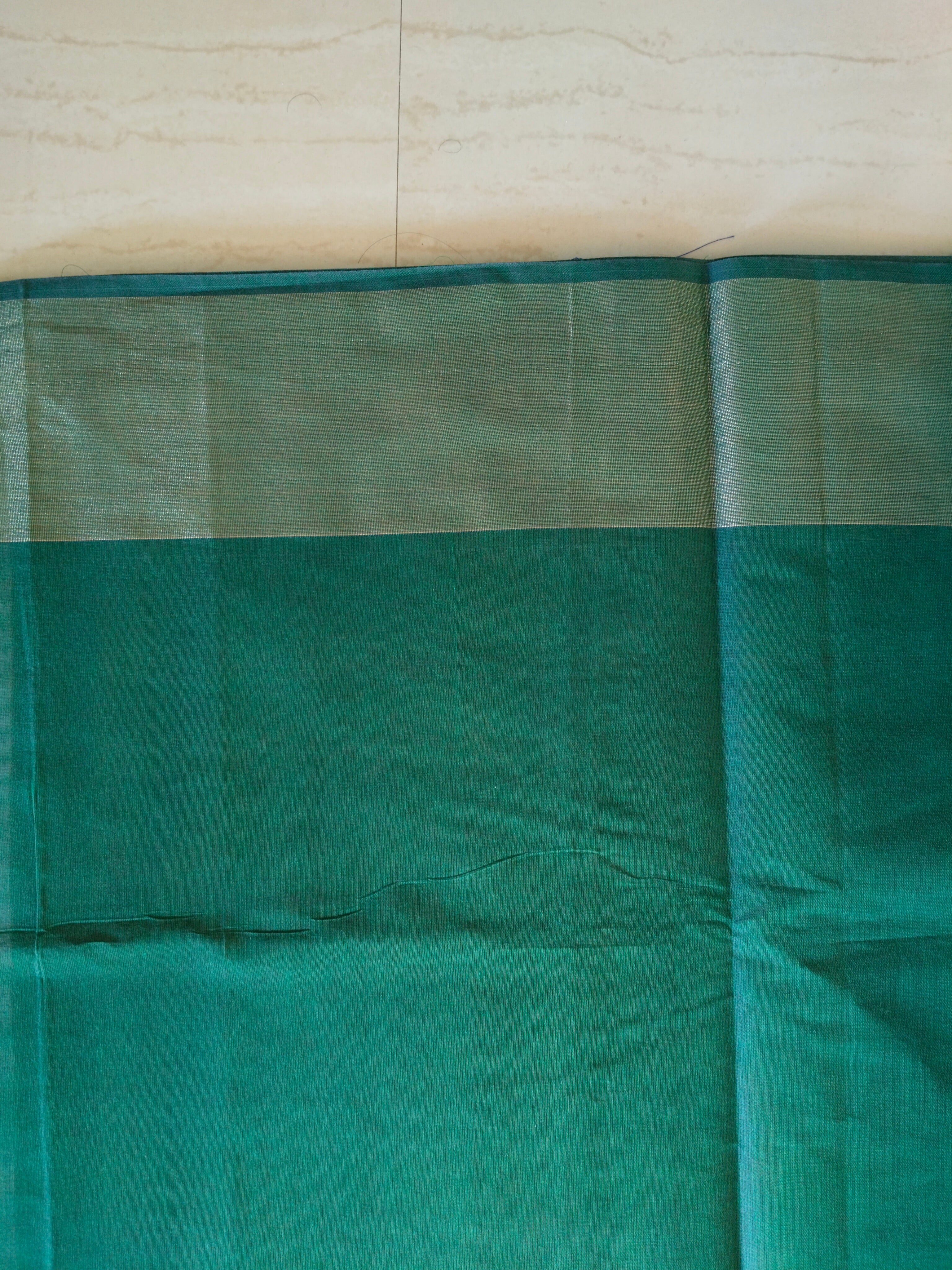 Cotton saree with grand zari border