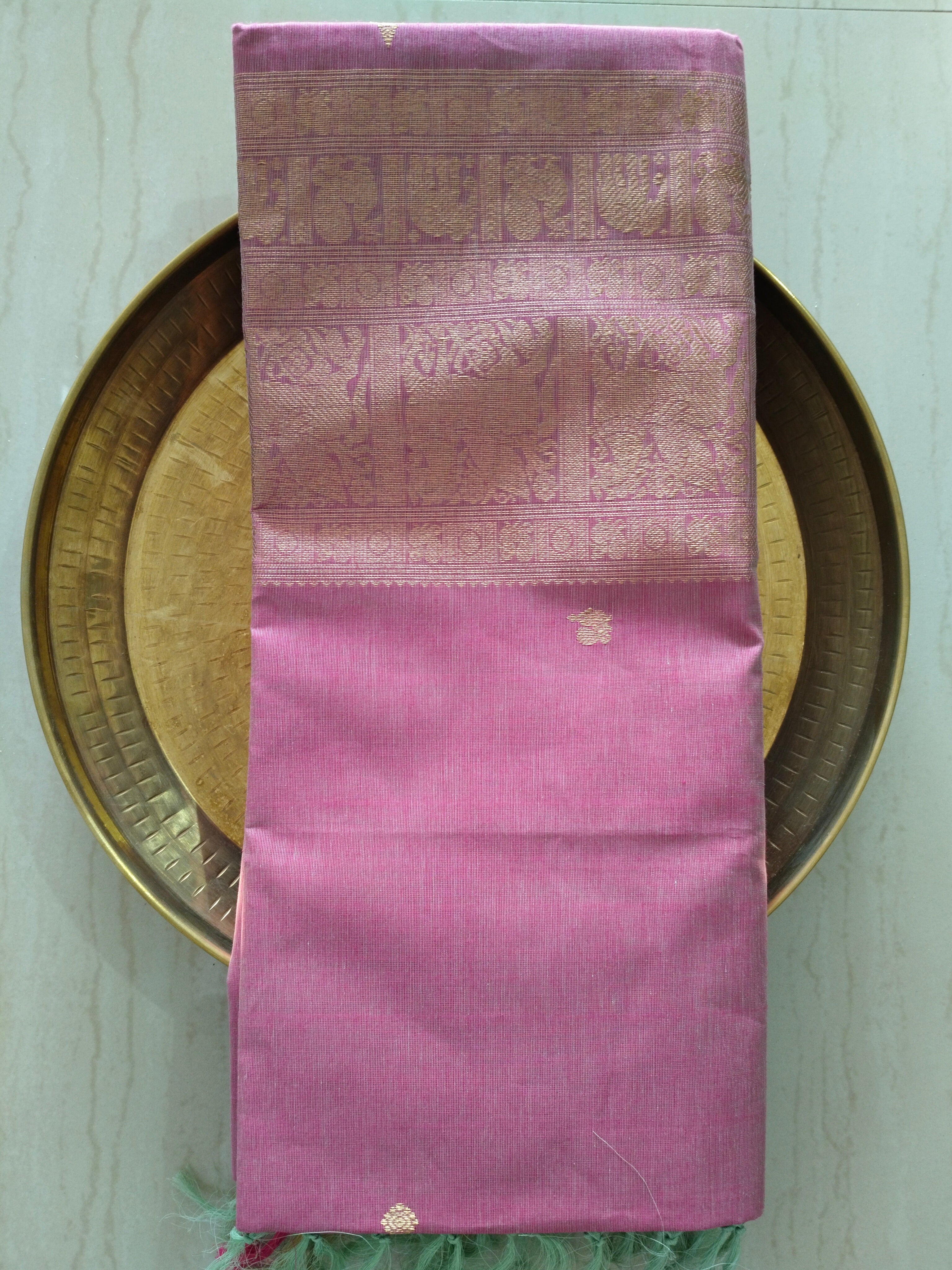 Pink golden zari cotton saree with small buttas & intricate pallu