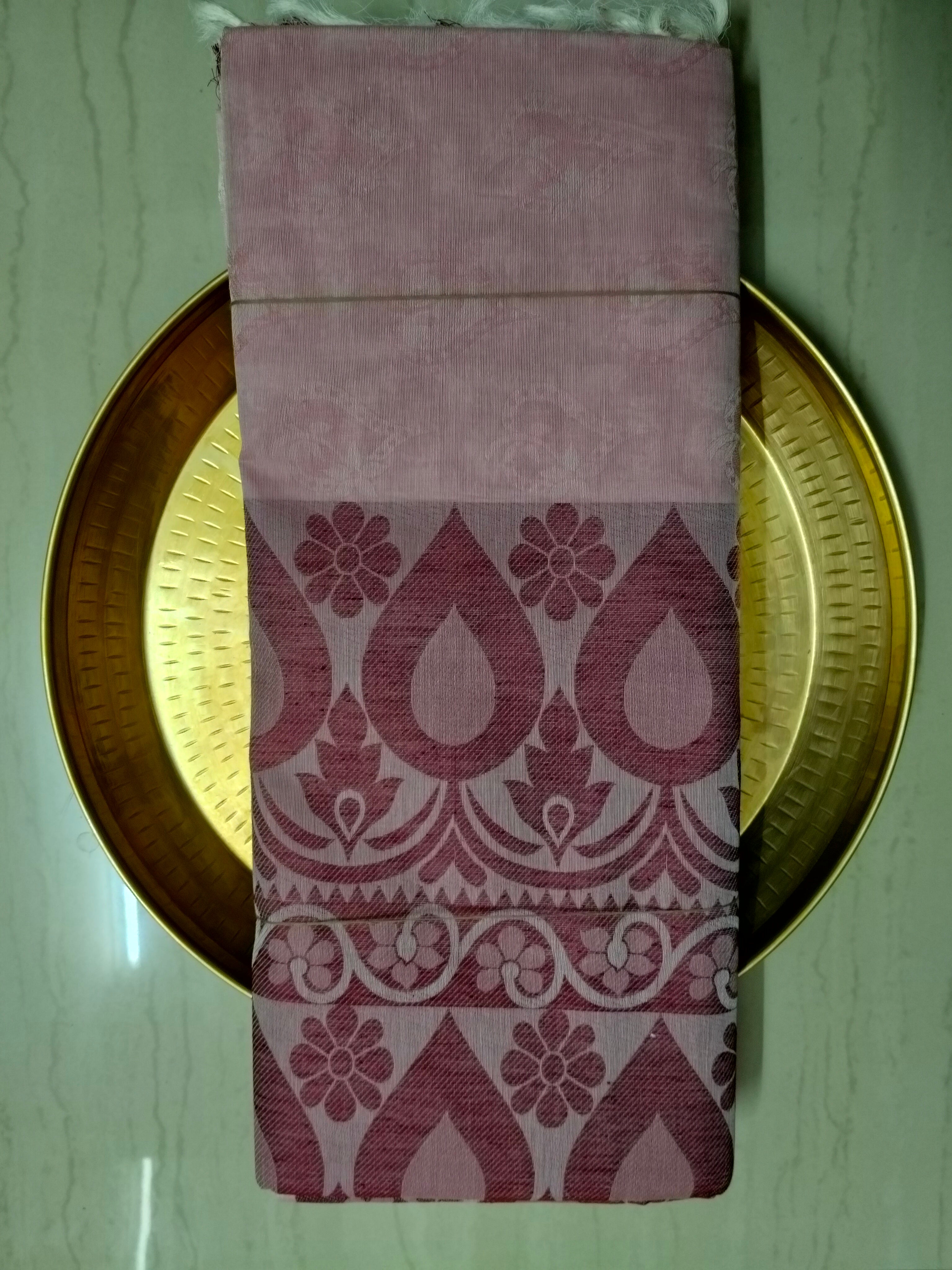 Congo red cotton saree with Maroon thread work