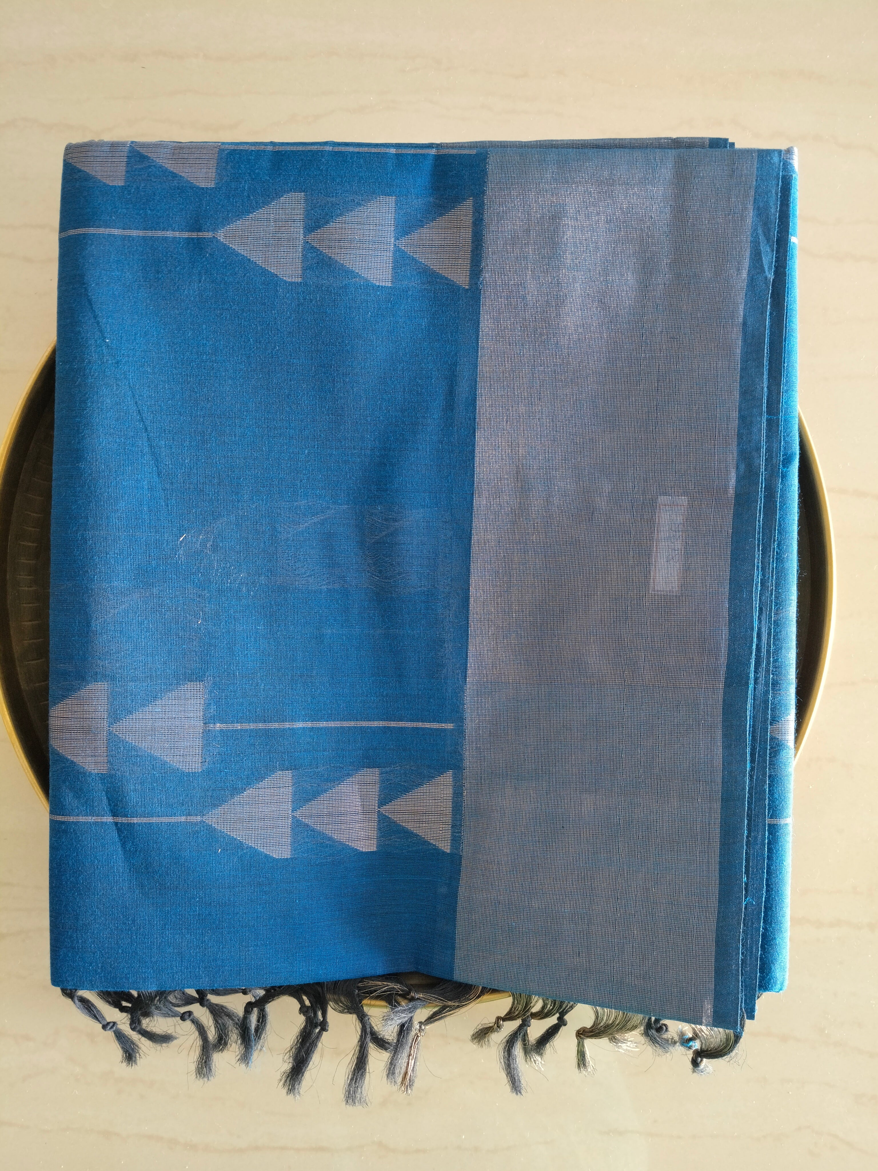 Cotton saree with grand zari border