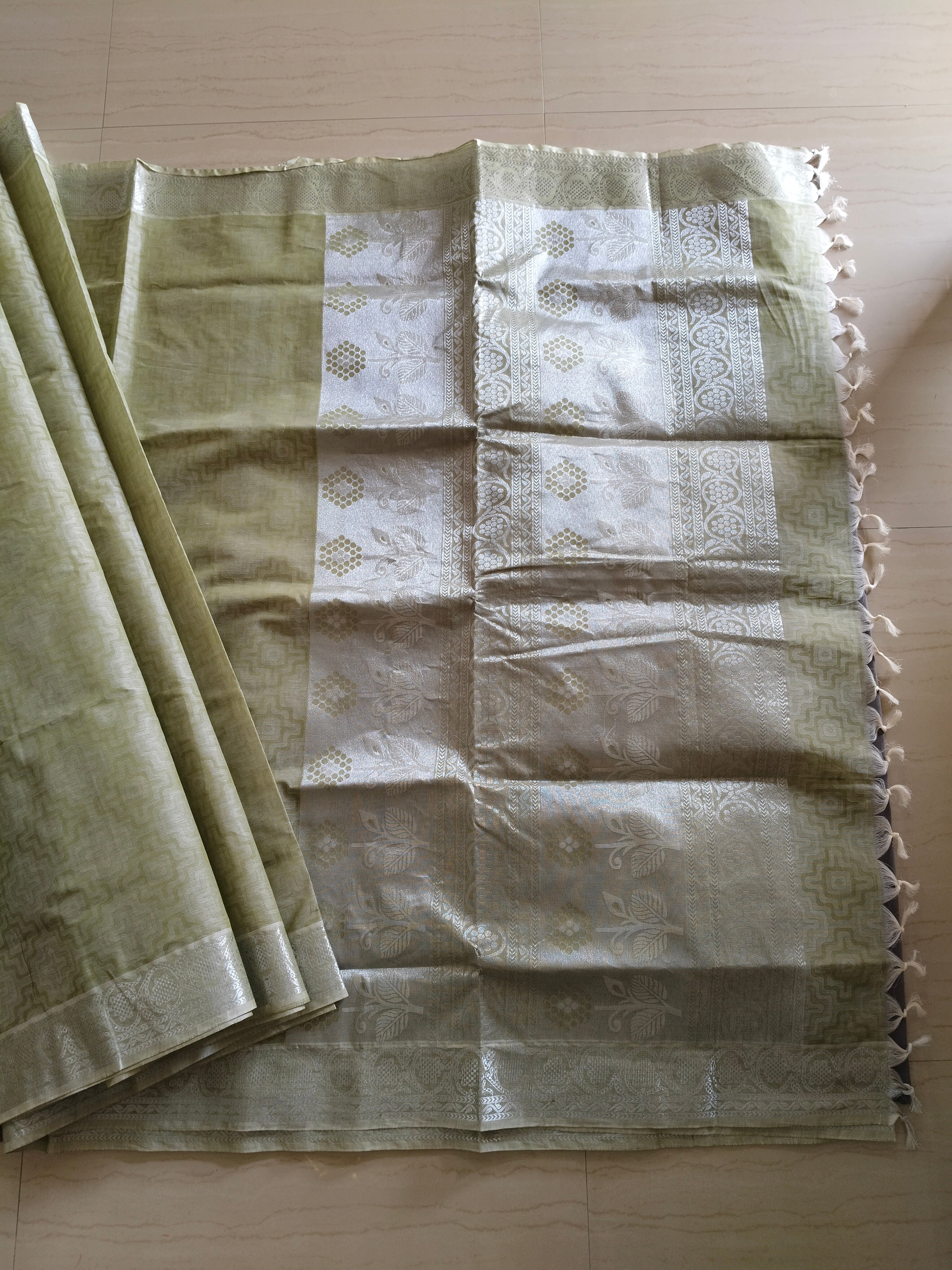 Fresh Olive colour cotton saree with silver border and silver pallu