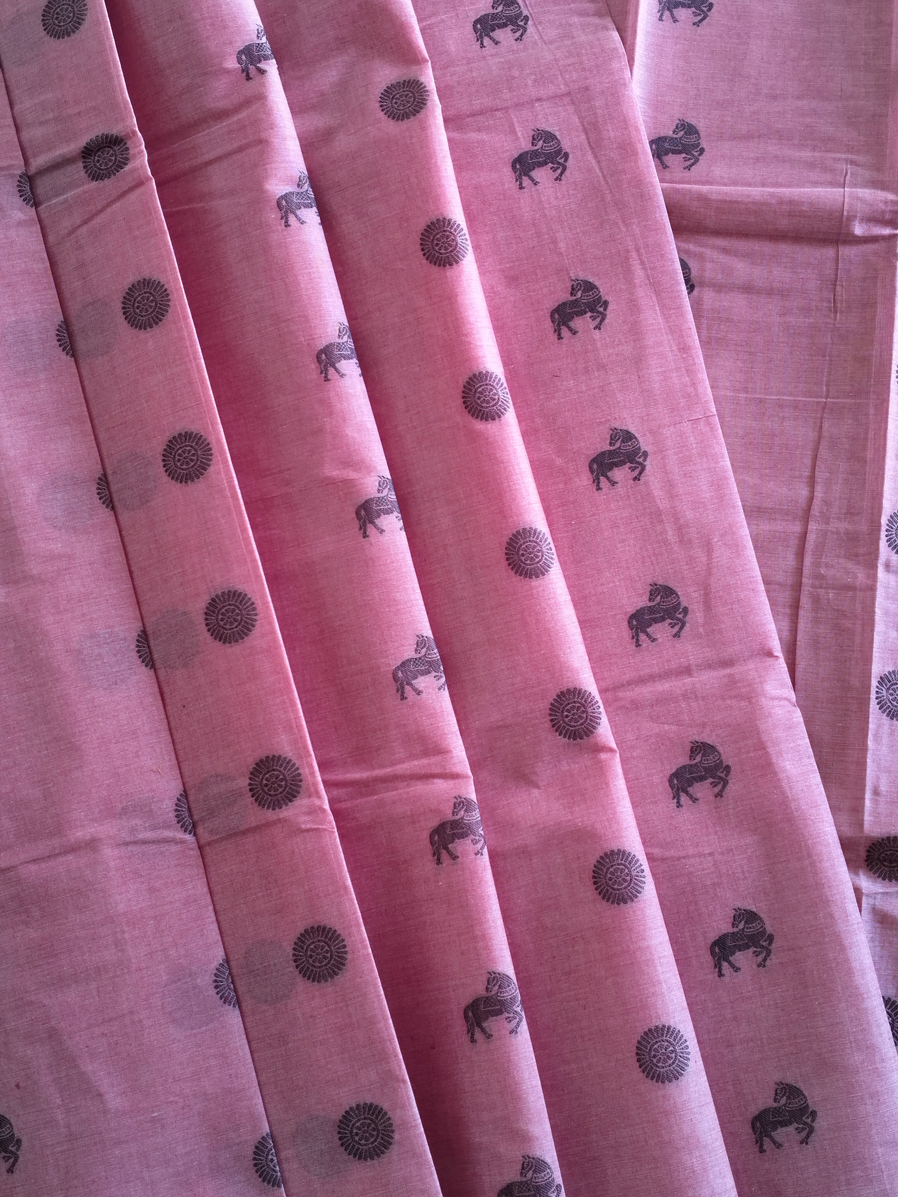 Pink cotton saree with horse & rudhrasham butta and ganga jamuna border