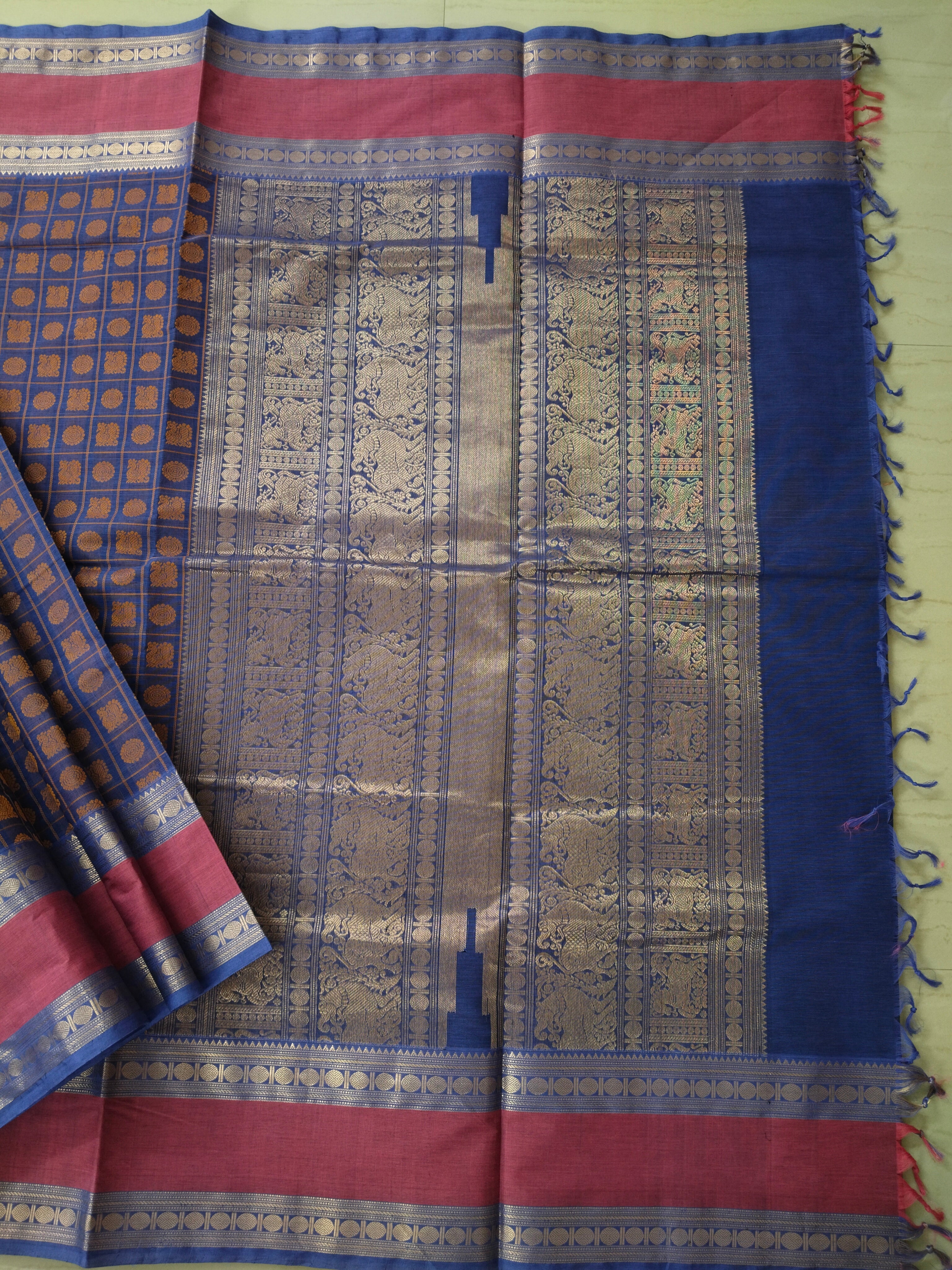 Aayiram Butta grand Golden zari cotton saree