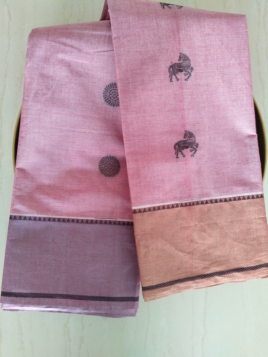 Pink cotton saree with horse & rudhrasham butta and ganga jamuna border