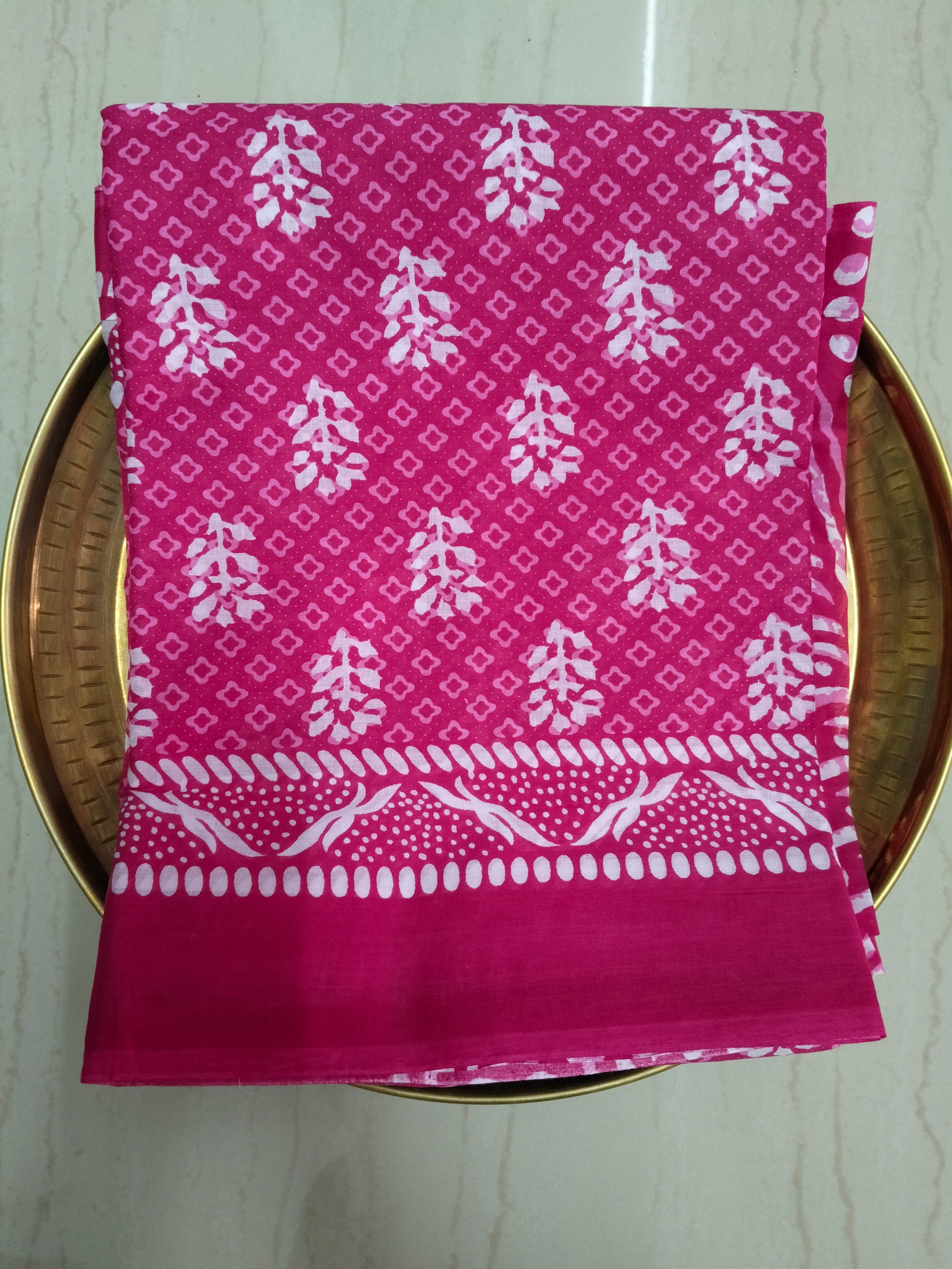 Soft Mul Mul cotton saree with blouse piece