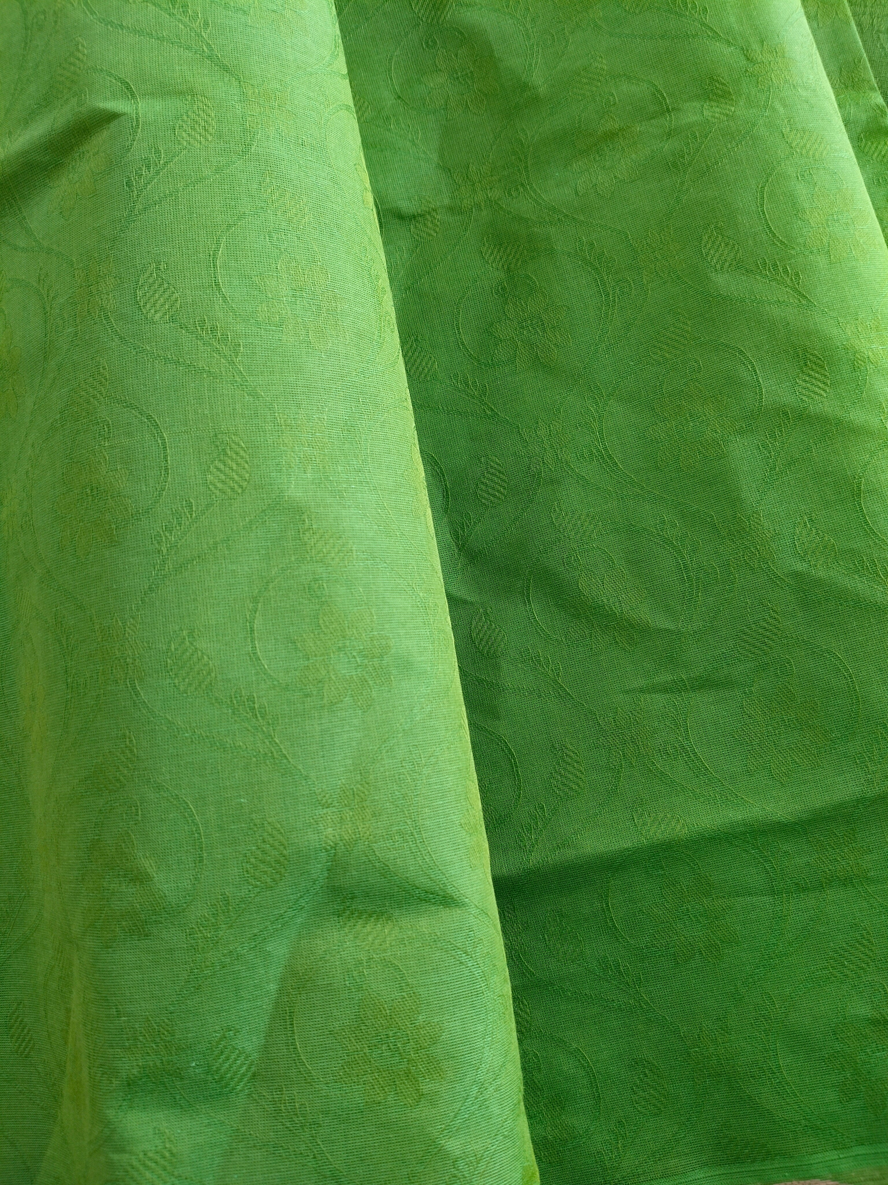 Bright green cotton saree